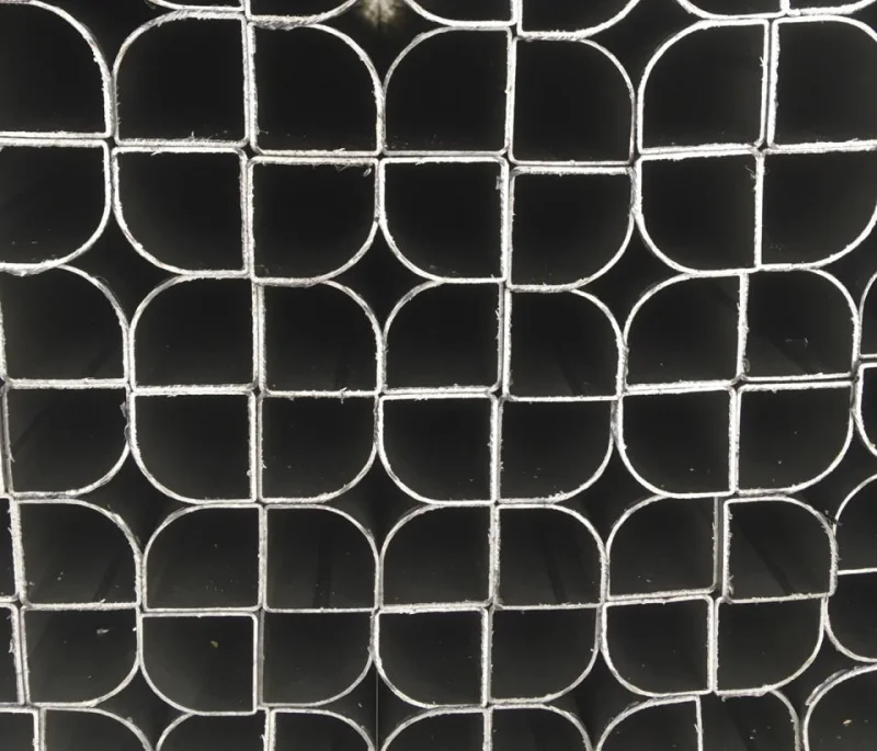 Труба радиуснопрофильная 50х50 R30